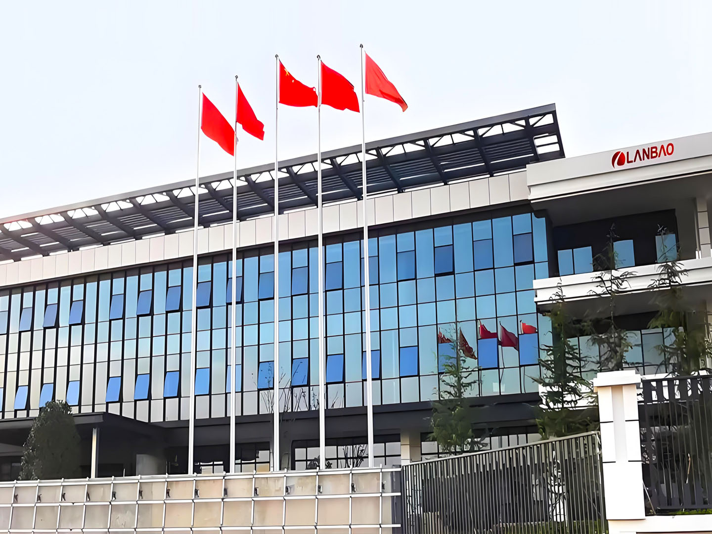 安徽蘭寶智造凈化廠(chǎng)房?jī)艋逖b修工程